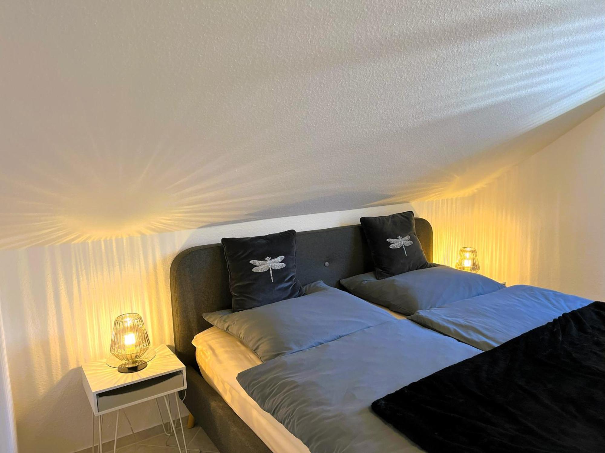 Zentrale Ferienwohnung Am Buhlschen Park In 다이데스하임 외부 사진