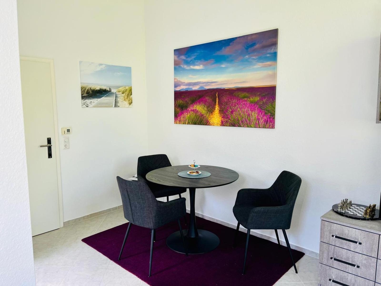 Zentrale Ferienwohnung Am Buhlschen Park In 다이데스하임 외부 사진